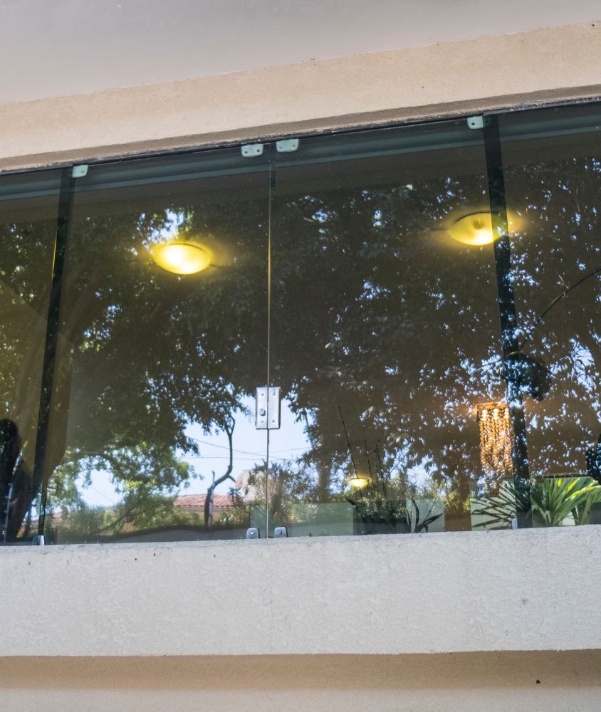 janela de vidro em São José dos Campos